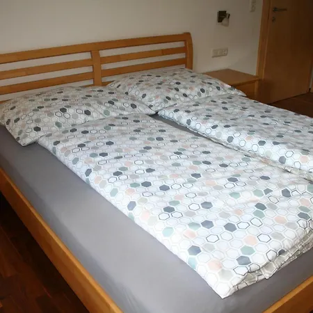 Apartament Bachmann Ingrid Strassen